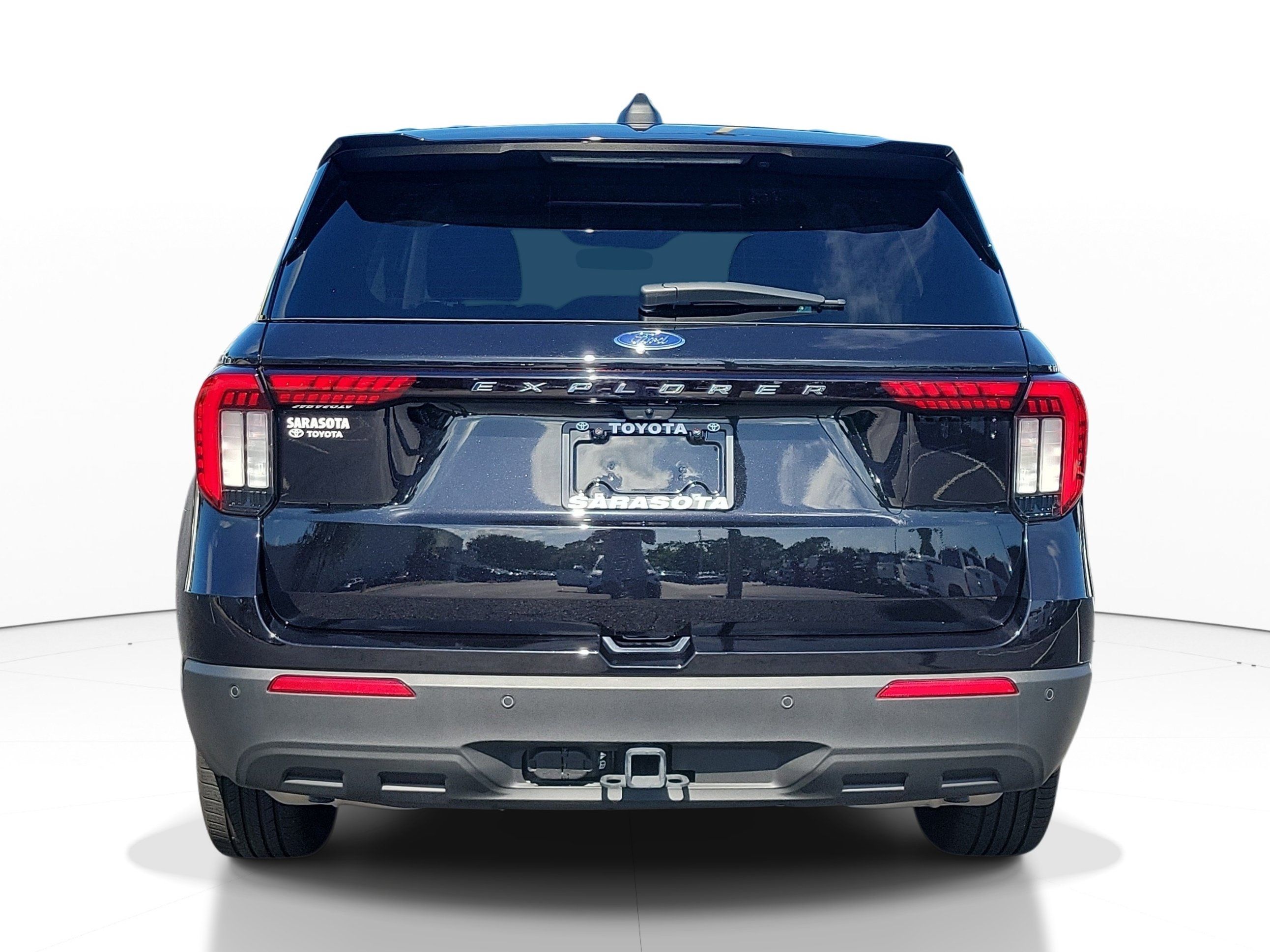 Used 2026 Ford Explorer Active RWD image 5
