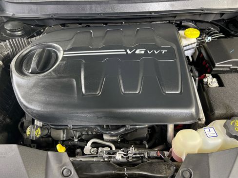 Used 2022 Jeep Cherokee Limited image 29