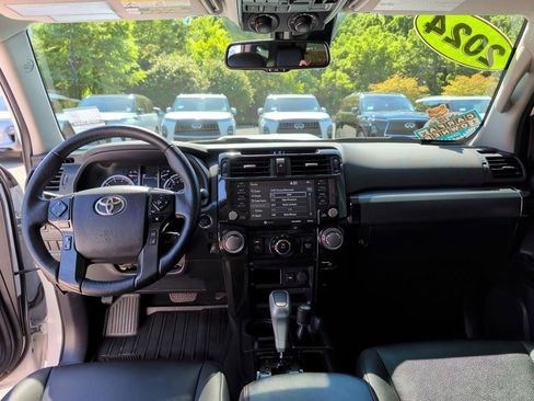 Used 2024 Toyota 4Runner TRD Off-Road Premium w/ Moonroof Package AWD/4WD image 11