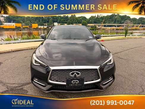 Used 2018 INFINITI Q60 3.0t Luxe AWD/4WD image 3