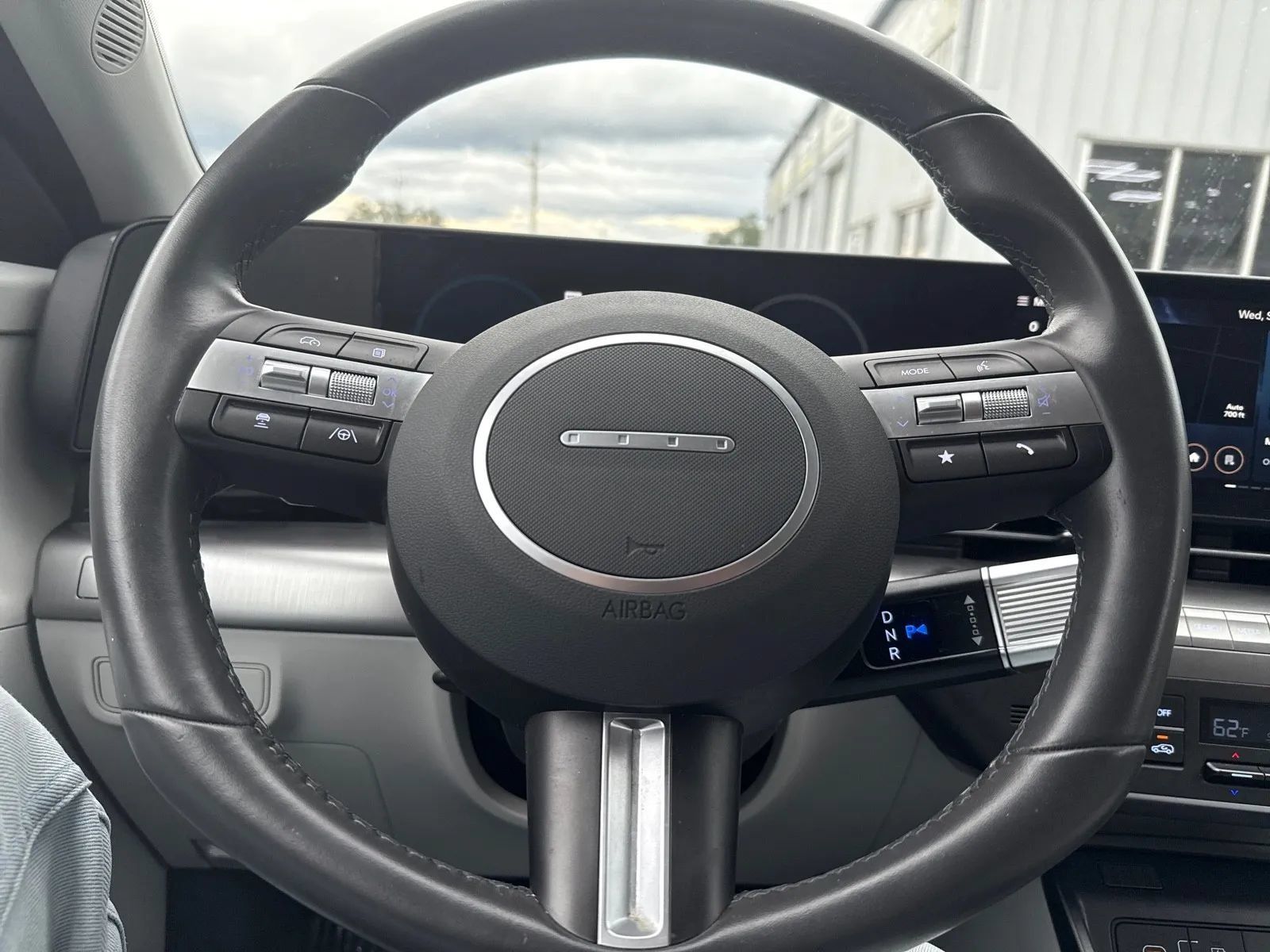 Used 2024 Hyundai Kona SEL FWD image 13