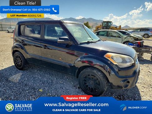 Used 2013 Kia Soul + FWD image 5