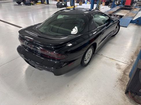 Used 1994 Pontiac Firebird Trans Am RWD image 13