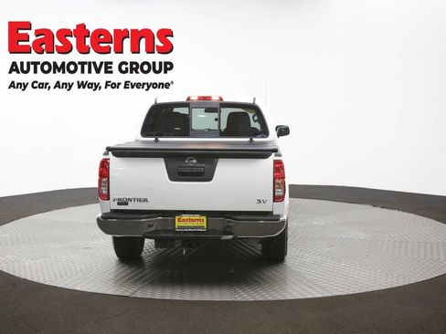 Used 2019 Nissan Frontier SV image 38