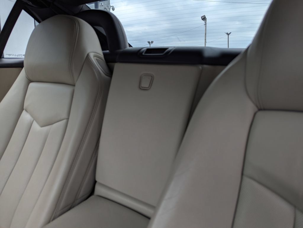 Used 2006 Cadillac XLR RWD image 30