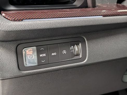 New 2026 Chevrolet Traverse Z71 w/ Enhanced Driving Package AWD/4WD image 22