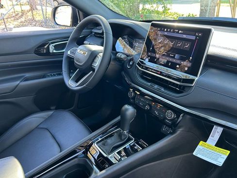 New 2026 Jeep Compass Limited AWD/4WD image 33