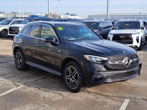 Used 2025 Mercedes-Benz GLC 350e GLC 350e image 7