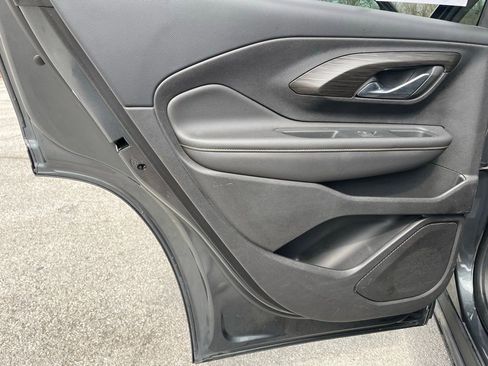 Used 2018 GMC Terrain SLT w/ Preferred Package image 20