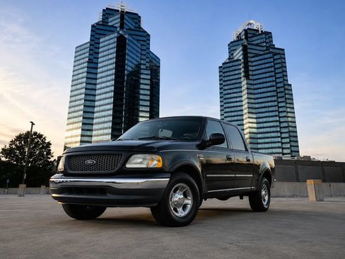 Used 2001 Ford F150 Lariat RWD image 39