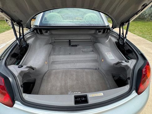 Used 2005 Lexus SC 430 Convertible RWD image 41