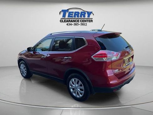 Used 2016 Nissan Rogue S w/ Appearance Package FWD image 4