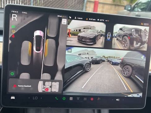 Used 2024 Tesla Model Y Long Range image 11