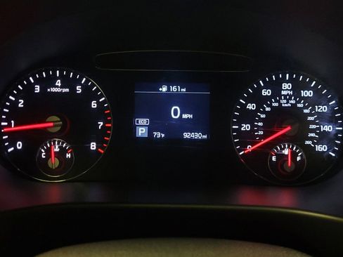 Used 2019 Kia Sorento FWD image 23