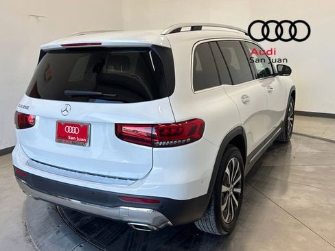 Used 2021 Mercedes-Benz GLB 250 GLB 250 image 37