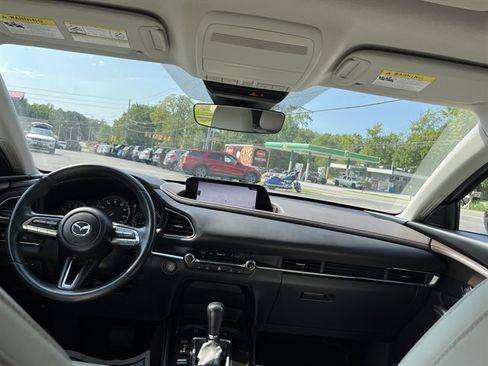 Used 2022 MAZDA CX-30 AWD 2.5 S w/ Premium Package image 30