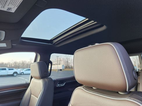 Used 2024 GMC Sierra 1500 Denali image 25