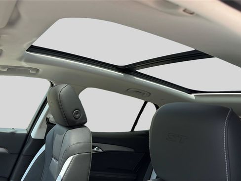 New 2026 Buick Envision Sport Touring AWD/4WD image 10