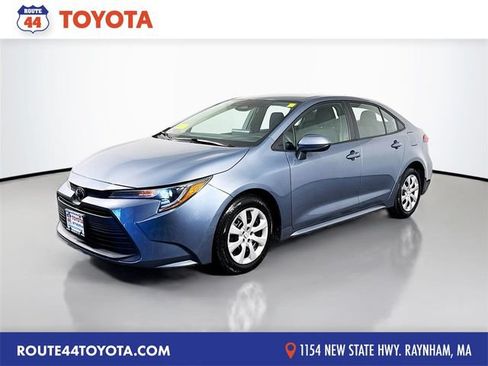 Used 2024 Toyota Corolla LE FWD image 1