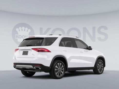 Used 2022 Mercedes-Benz GLE 350 4MATIC w/ Premium Package image 4
