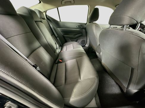 Used 2023 Nissan Altima 2.5 S FWD image 28