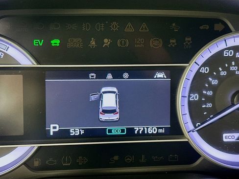 Used 2021 Kia Niro LXS FWD image 12