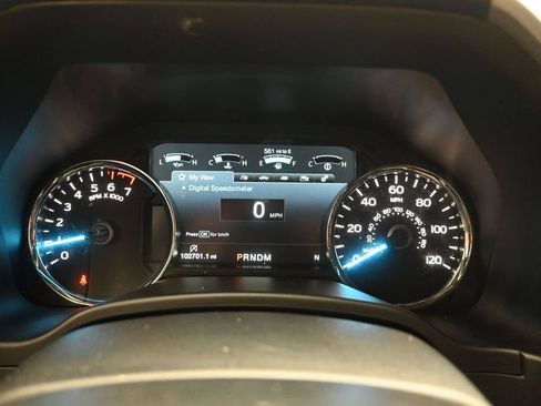 Used 2019 Ford F150 Lariat w/ Trailer Tow Package RWD image 14