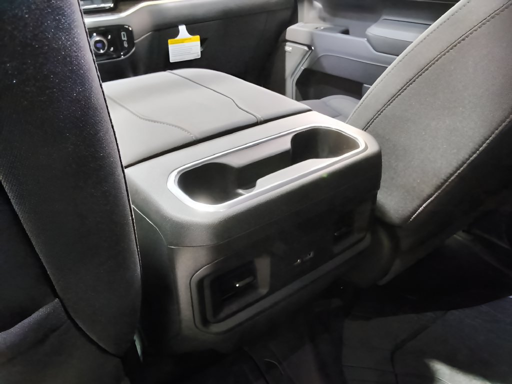 Used 2026 Chevrolet Silverado 1500 RST w/ Convenience Package II AWD/4WD image 17