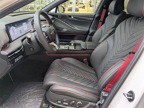 Used 2025 Genesis G80 3.5T Sport image 10