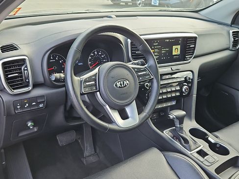 Used 2021 Kia Sportage EX w/ EX Technology Package AWD/4WD image 28