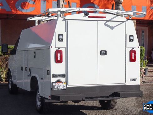 Used 2021 GMC Savana 3500 w/ Power Convenience Package RWD image 7