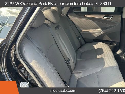 Used 2014 Hyundai Sonata Limited w/ Panoramic Sunroof Package 02 image 36