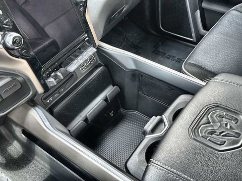 Used 2019 RAM 2500 Laramie image 22