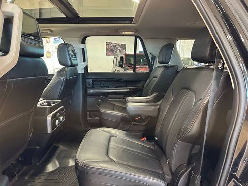 Used 2021 Ford Expedition Max Platinum image 40