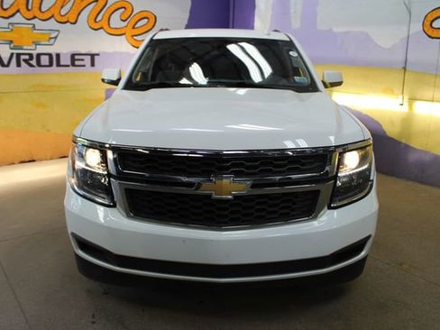 Used 2018 Chevrolet Tahoe LS AWD/4WD image 3