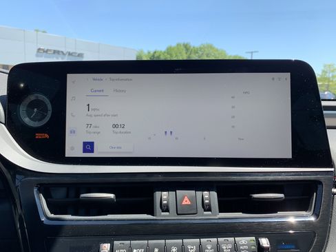 Used 2023 Lexus ES 350 F Sport w/ Accessory Package (Z2) image 24