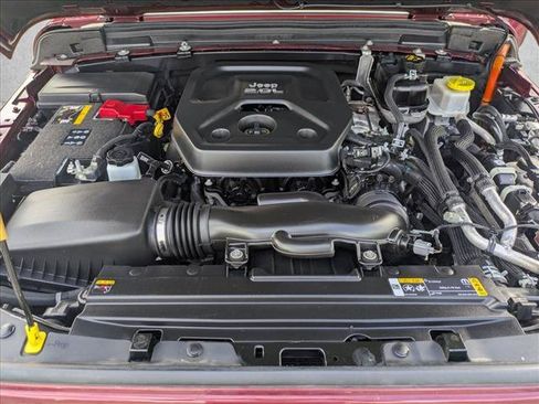 Used 2021 Jeep Wrangler Unlimited Sahara w/ Cold Weather Group AWD/4WD image 22