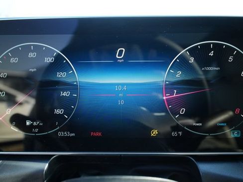 Used 2026 Mercedes-Benz GLC 300 image 19