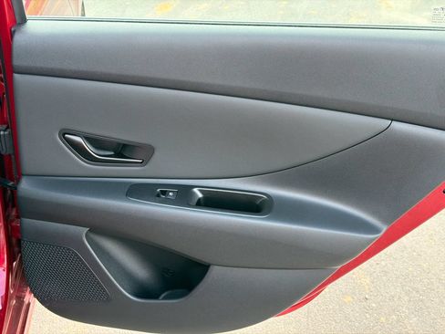 Certified 2025 Hyundai Elantra Sport FWD image 16