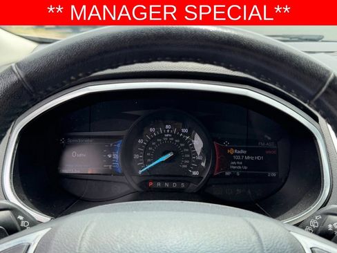 Used 2018 Ford Edge Titanium FWD image 18