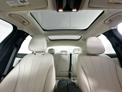 New 2026 Mercedes-Benz E 350 4MATIC Sedan image 23