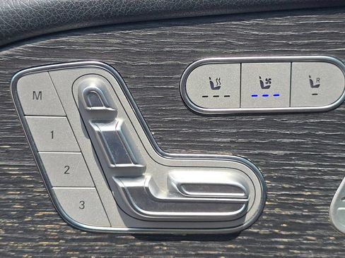Certified 2024 Mercedes-Benz GLS 450 4MATIC image 6