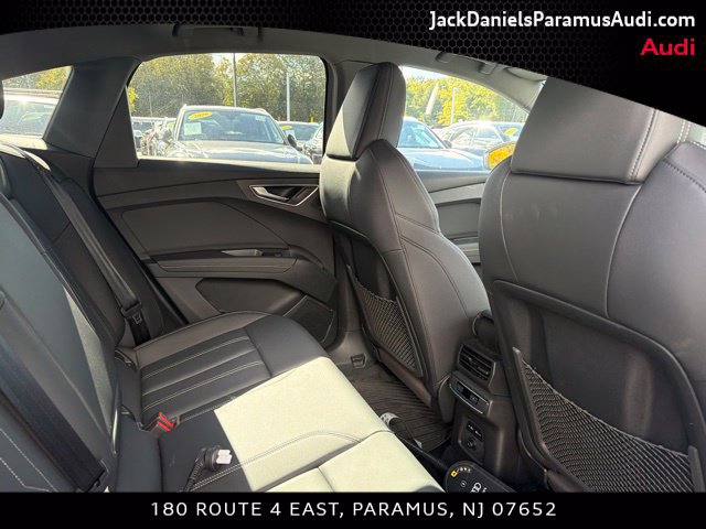 Used 2023 Audi Q4 e-tron Premium Plus AWD/4WD image 17