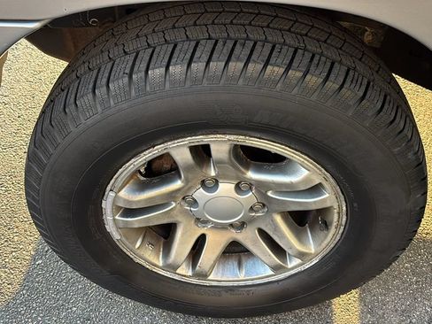 Used 2003 Toyota Sequoia Limited RWD image 31