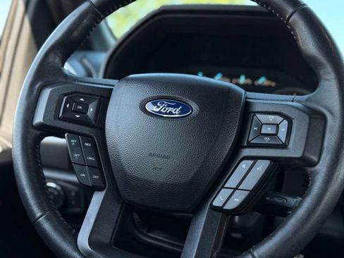 Used 2020 Ford F150 XLT w/ Equipment Group 302A Luxury AWD/4WD image 8