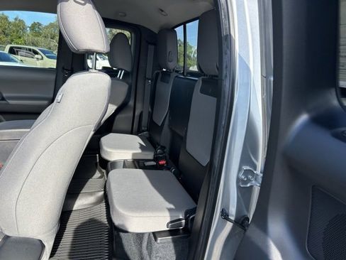 Used 2023 Toyota Tacoma SR image 15