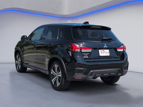Used 2024 Mitsubishi Outlander Sport ES AWD/4WD image 5
