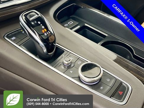 Used 2022 Cadillac Escalade ESV Premium Luxury AWD/4WD image 10