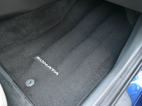 Used 2021 Hyundai Sonata Limited image 20