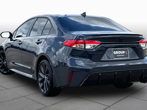 Used 2025 Toyota Corolla SE FWD image 12